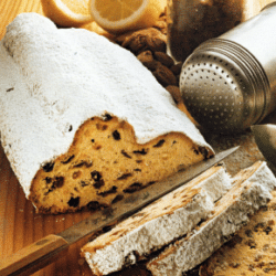 Weihnachtsstollen