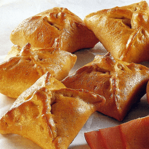 Hähnchen-Pastete und Schinken-Käse-Täschchen 