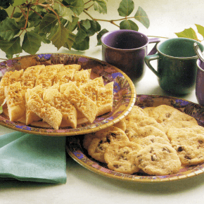 Nußschnitten und Orangen-Schokoladen-Plätzchen