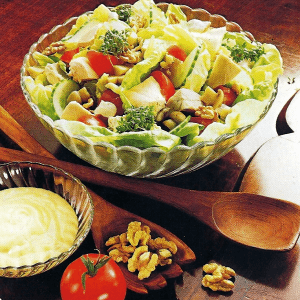 Bunter Salat ,Regines Festtagssalat und Geflügelsalat mit Currysahne