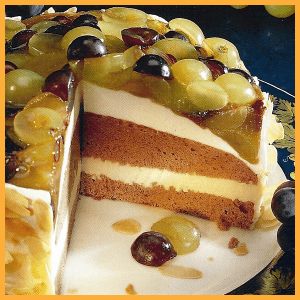 Sandkuchen Trauben Torte mit gerösteten Mandeln